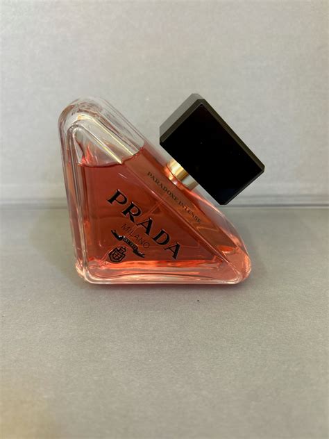 prada paradoxe intense sample